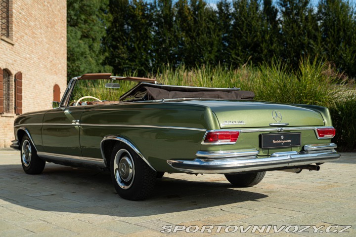 Mercedes-Benz S 220 SE CABRIOLET 1964
