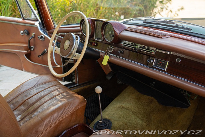 Mercedes-Benz S 220 SE CABRIOLET 1964