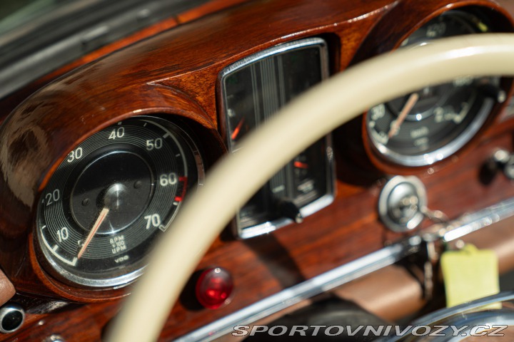 Mercedes-Benz S 220 SE CABRIOLET 1964