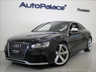 Audi RS5 4,2 V8 331kW B&O 1.ma 2011