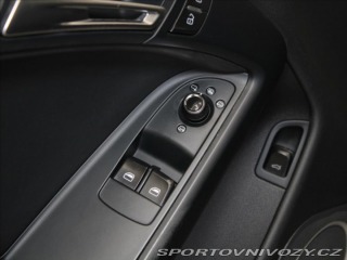 Audi RS5 4,2 V8 331kW B&O 1.ma 2011