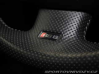 Audi RS5 4,2 V8 331kW B&O 1.ma 2011