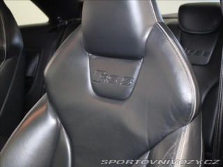 Audi RS5 4,2 V8 331kW B&O 1.ma 2011