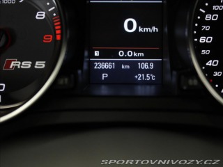 Audi RS5 4,2 V8 331kW B&O 1.ma 2011