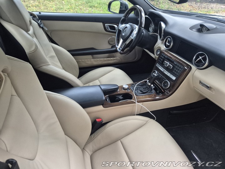Mercedes-Benz SLK 350 V6 R172 2015