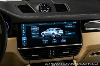Porsche Cayenne Turbo, Sport design, PDCC 2019