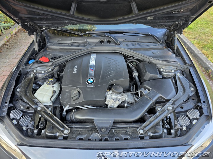 BMW M2 M2 F87 2017 - MANUÁL - SE 2017
