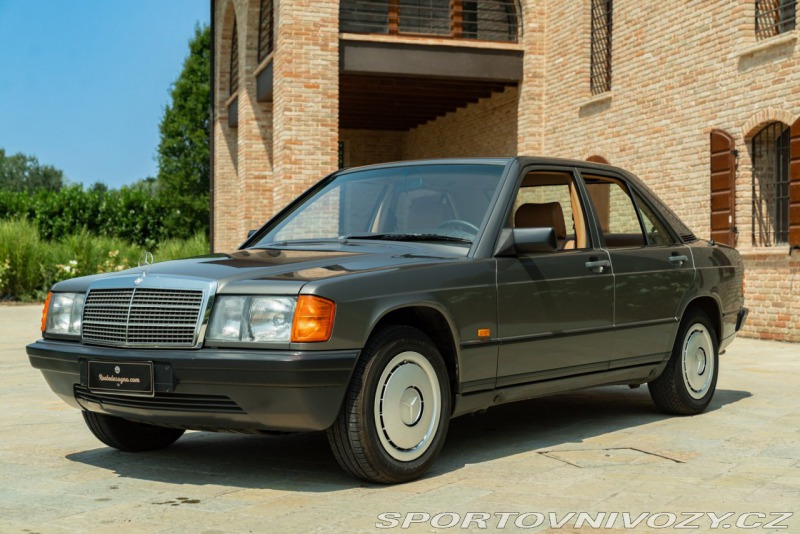 Mercedes-Benz E 190 E