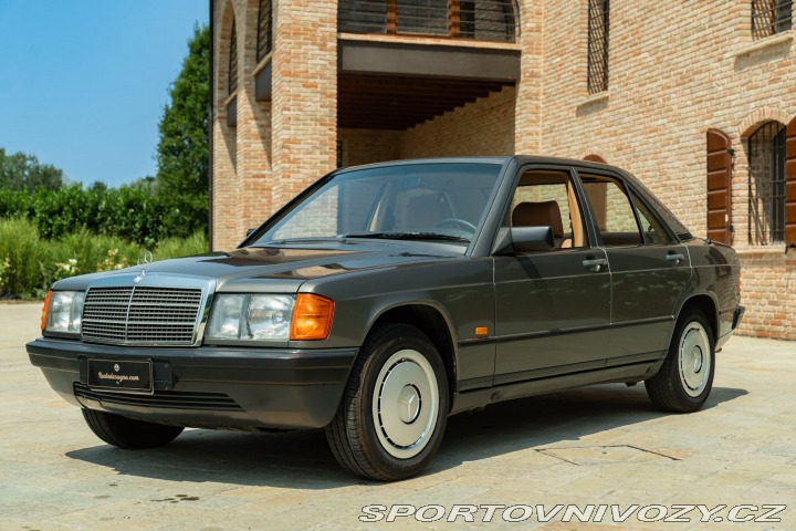 Mercedes-Benz E 190 E 1987