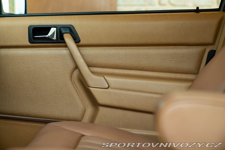 Mercedes-Benz E 190 E 1987