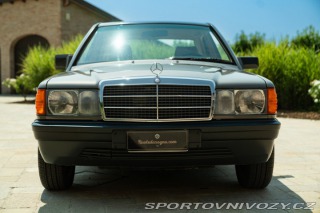 Mercedes-Benz E 190 E 1987