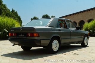 Mercedes-Benz E 190 E 1987