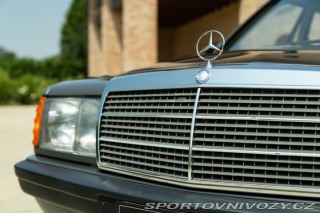 Mercedes-Benz E 190 E 1987