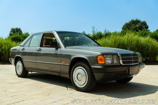 Mercedes-Benz E 190 E 1987