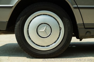 Mercedes-Benz E 190 E 1987