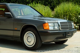 Mercedes-Benz E 190 E 1987