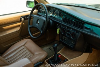 Mercedes-Benz E 190 E 1987