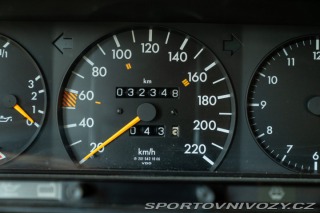 Mercedes-Benz E 190 E 1987