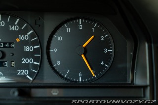 Mercedes-Benz E 190 E 1987