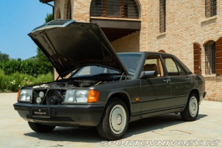 Mercedes-Benz E 190 E 1987