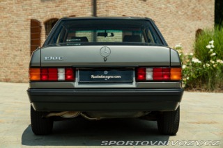 Mercedes-Benz E 190 E 1987