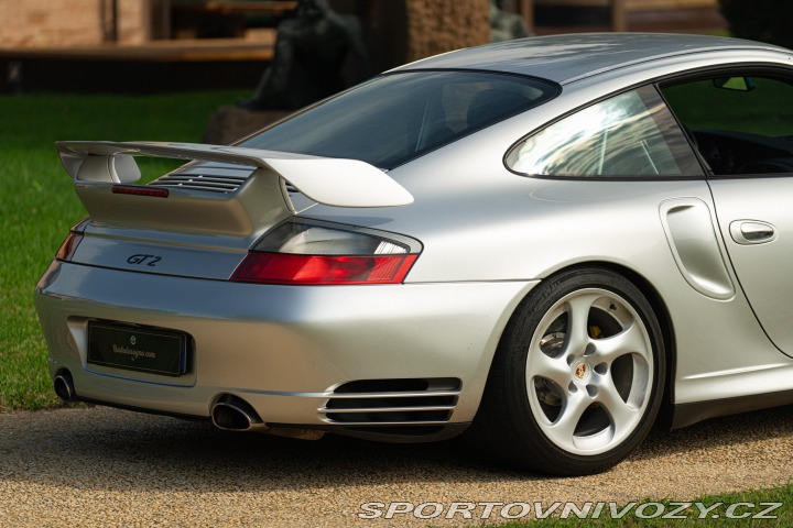 Porsche 911 996 (911) GT2 2002