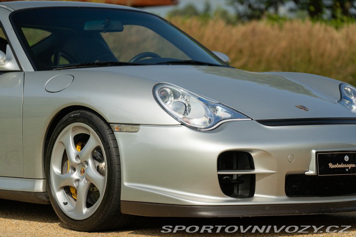 Porsche 911 996 (911) GT2 2002