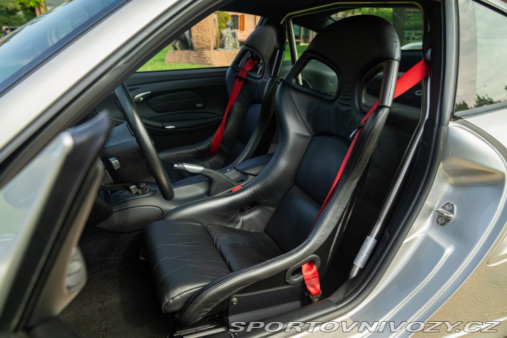 Porsche 911 996 (911) GT2 2002