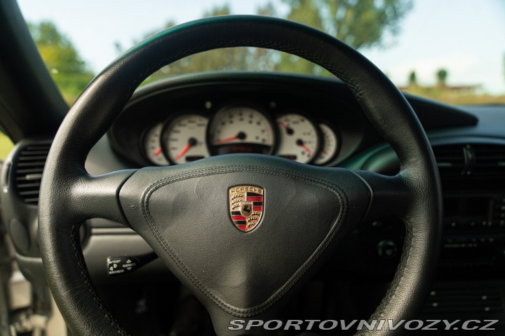 Porsche 911 996 (911) GT2 2002