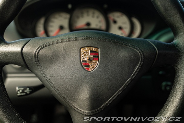 Porsche 911 996 (911) GT2 2002