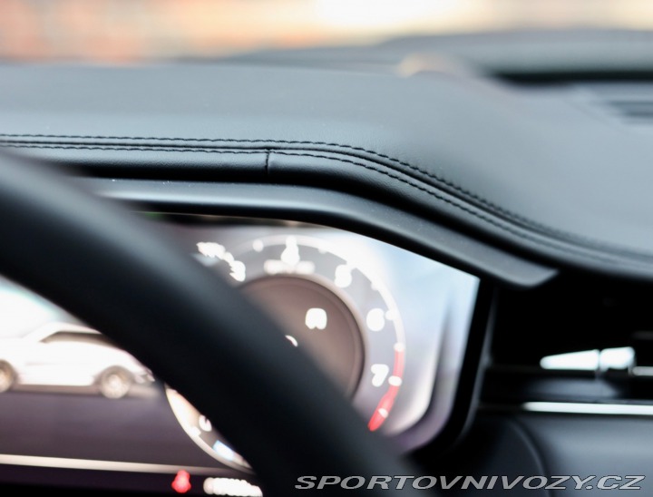 Ostatní značky Ostatní modely Land Rover Range Rover Sport 4.4 V8 P635 MHEV SV Edit 2024