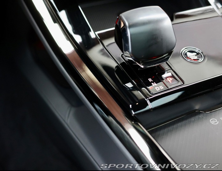 Ostatní značky Ostatní modely Land Rover Range Rover Sport 4.4 V8 P635 MHEV SV Edit 2024