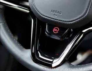 Ostatní značky Ostatní modely Land Rover Range Rover Sport  4.4 V8 P635 MHEV SV Edit 2024