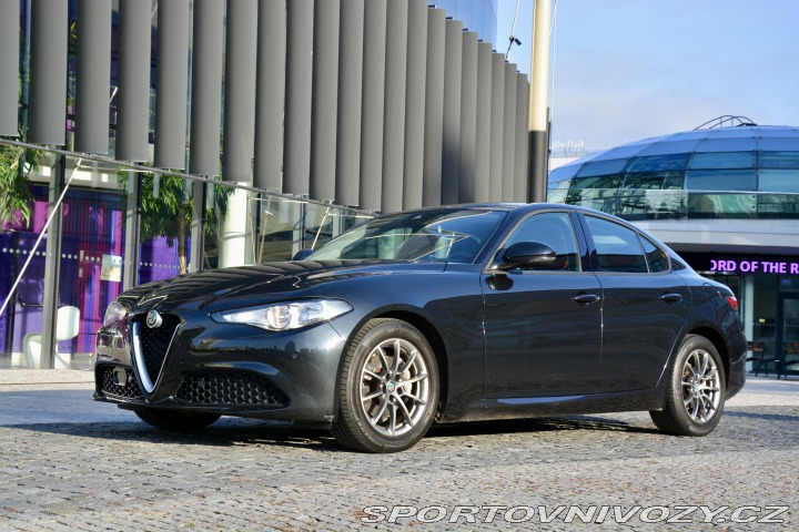 Alfa Romeo Giulia 2.2 jTDm Super Business 2018