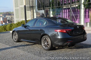 Alfa Romeo Giulia 2.2 jTDm Super Business 2018
