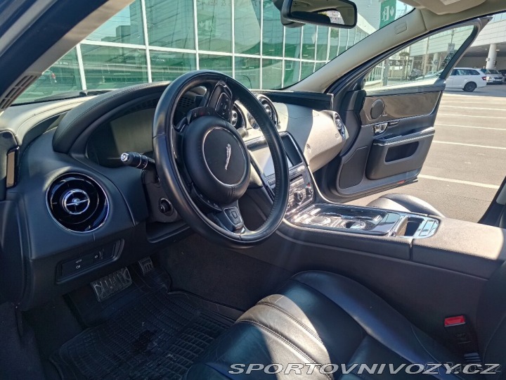 Jaguar XJ 3.0 D V6 Premium Luxur 2015