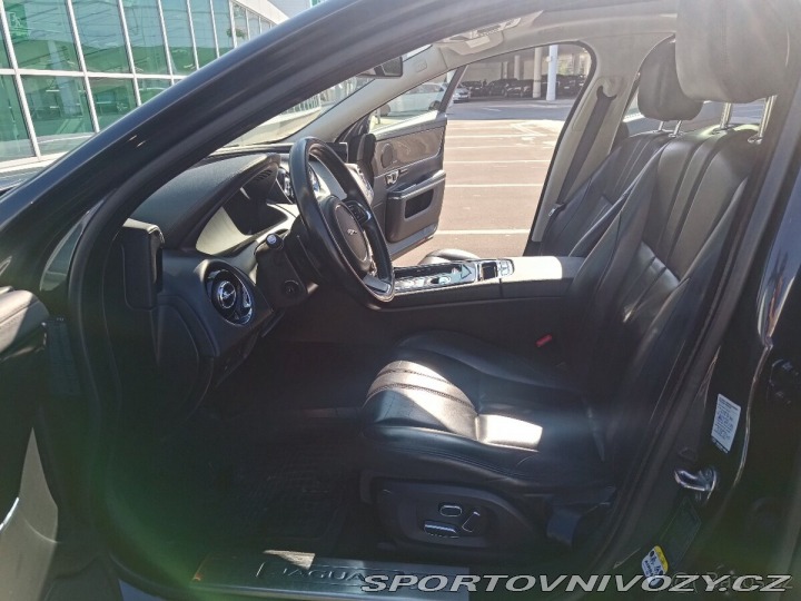 Jaguar XJ 3.0 D V6 Premium Luxur 2015