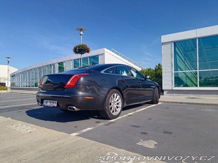 Jaguar XJ 3.0 D V6 Premium Luxur 2015