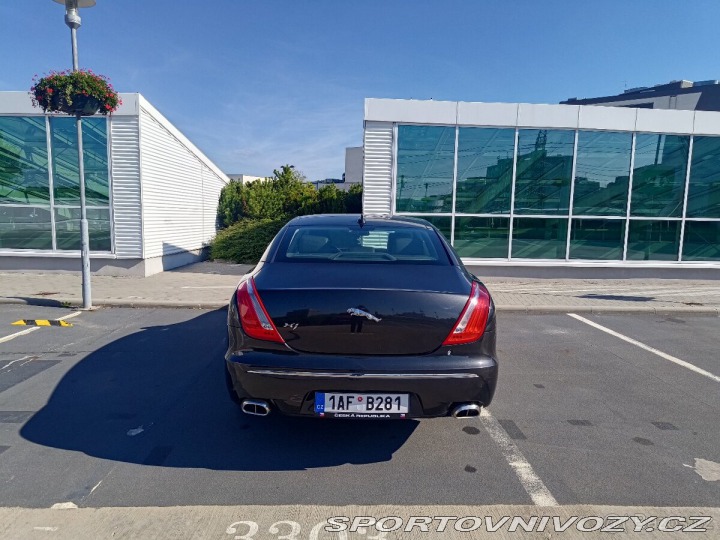 Jaguar XJ 3.0 D V6 Premium Luxur 2015
