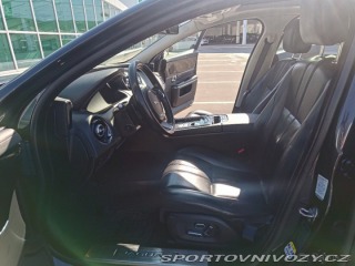 Jaguar XJ 3.0 D V6 Premium Luxur 2015