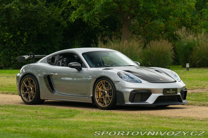 Porsche 718 CAYMAN GT4 RS “weissach” 2024
