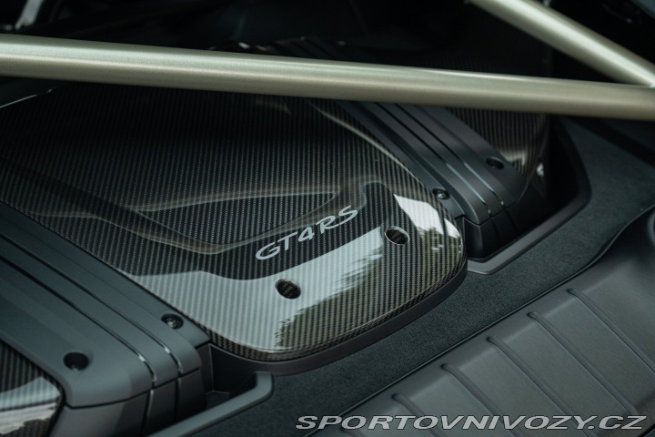 Porsche 718 CAYMAN GT4 RS “weissach” 2024