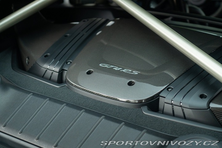 Porsche 718 CAYMAN GT4 RS “weissach” 2024