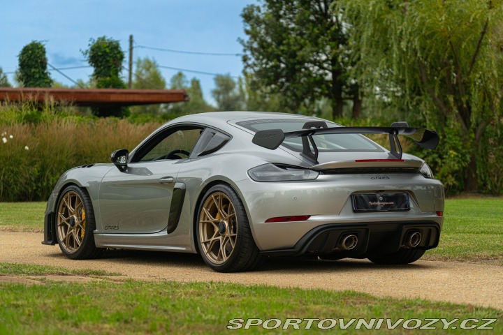 Porsche Cayman 718 GT4 RS “weissach” 2024