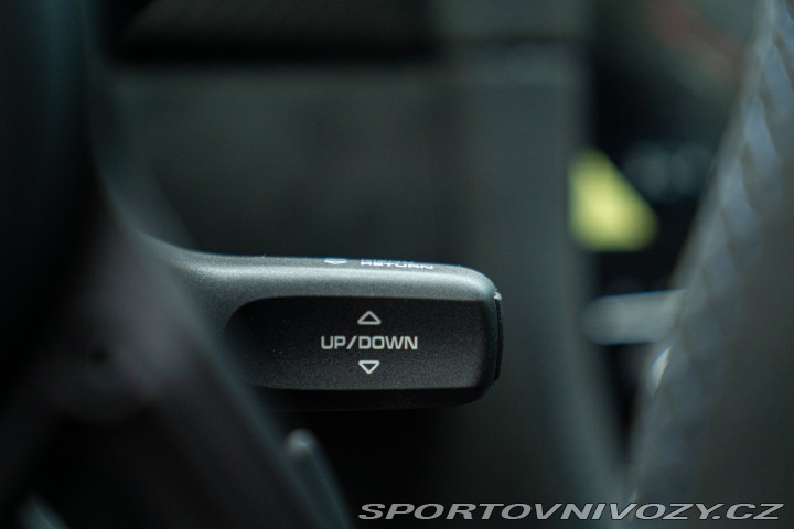 Porsche 718 CAYMAN GT4 RS “weissach” 2024