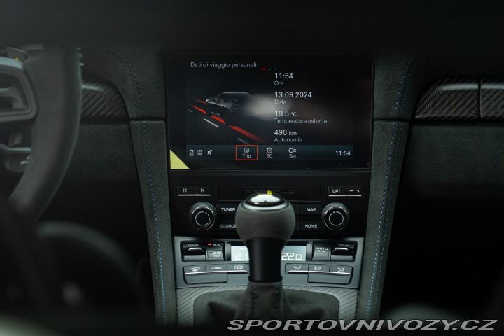 Porsche 718 CAYMAN GT4 RS “weissach” 2024