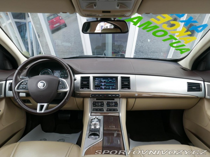 Jaguar XF 3,0 V6 4x4 Premium Automa 2013
