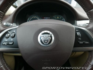 Jaguar XF 3,0 V6 4x4 Premium Automa 2013