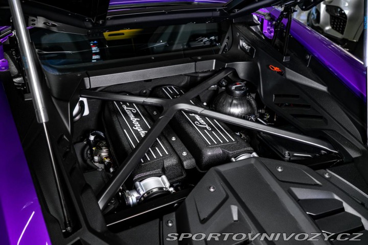 Lamborghini Huracán EVO VIOLAPASIFAE/SENSONUM 2022