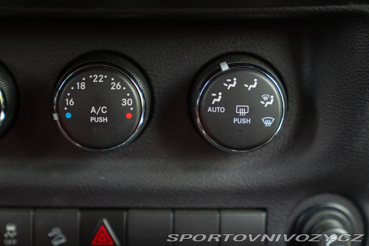 Ostatní značky Ostatní modely Jeep WRANGLER JKU 2014